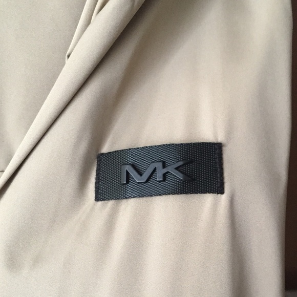 Michael Kors Beige Color Rain Jacket, Size L - Picture 3 of 8